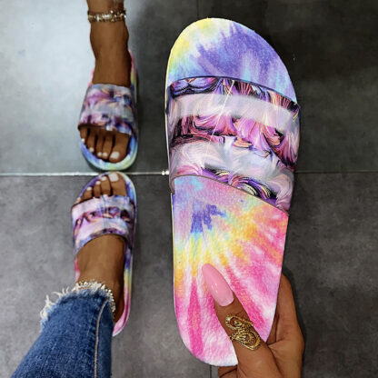 Купить Fashion sexy 3D camouflage non-slip flat style outdoor female slippers 2021 summer new style comfortable plus size beach slipper
