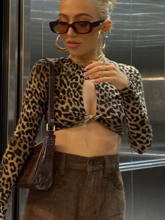 Купить Chic Fashion Sexy Wild Leopard Print Long Sleeve Cut-Out Womens Top Cropped Top T-Shirts Streetwear Clotheshigh quality