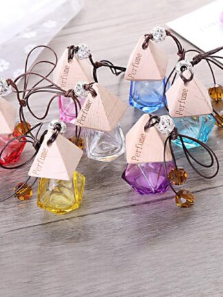 Купить Car Perfume Bottle With Wood Cap Hanging Rearview Ornament Air Freshener For Essential Oils Diffuser Refillable Empty Glass Bott