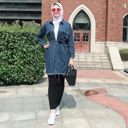 Купить Muslim Outwear Jeans Women Single-breasted Lace-up Denim Coat Spring Slim Fit Lapel Jaet Coats Islamic Clothing with Belt