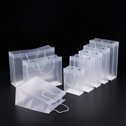 Купить 8 Size Frosted PVC plastic gift bags with handles waterproof transparent PVC bag clear handbag party favors bag custom logo X138