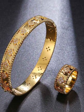 Купить HONGHONG High Quality 3A Zircon Bangle&Rings 2Pcs Sets for Women Flower shape bracelets&Ring set Fashion Jewelry