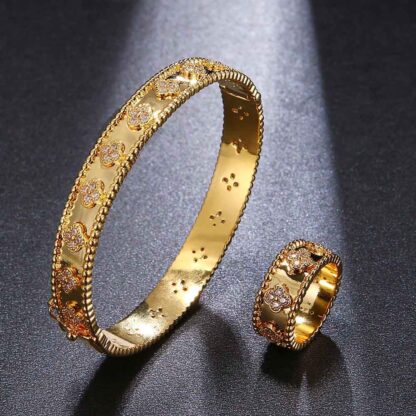 Купить HONGHONG High Quality 3A Zircon Bangle&Rings 2Pcs Sets for Women Flower shape bracelets&Ring set Fashion Jewelry