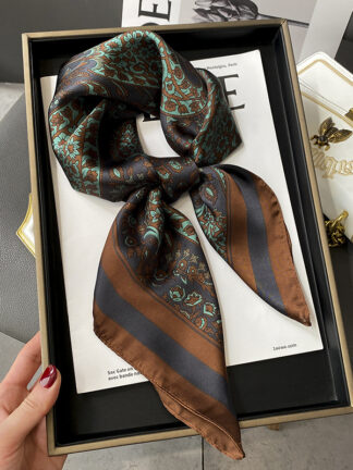 Купить Scarves 2022 Spring Summer New Ins Fashionable Stylish Green Cashew Small Square Towel Silk Scarf Womens Multifunctional Accessories