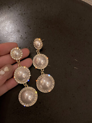 Купить 925 Silver Needle Korean Splendid Diamond Pearl Earrings Geometric round Long Earrings Fashion Trending Dinner eardrop