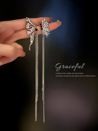 Купить 925 Silver Needle Korean Fashion New Asymmetric Diamond Butterfly Tassel Long Earrings Frosty Style Earrings