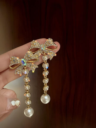 Купить 925 Silver Needle Korean Full Diamond Bow Elegant Earrings Internet Celebrity Long Pearl Eardrops Simple and Stylish Earrings Women