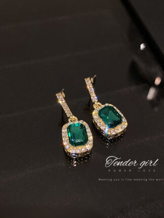 Купить 925 Silver Needle Korean Simple Green Gemstone Earrings Full Diamond Geometric Square Ear Studs Internet Celebrity Design Earrings Women