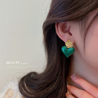 Купить Silver Stud Rhinestone-Encrusted Drop Oil Heart Geometric Earrings Korean Fashion Retro Characteristic New Studs Minority All-Match Earrings