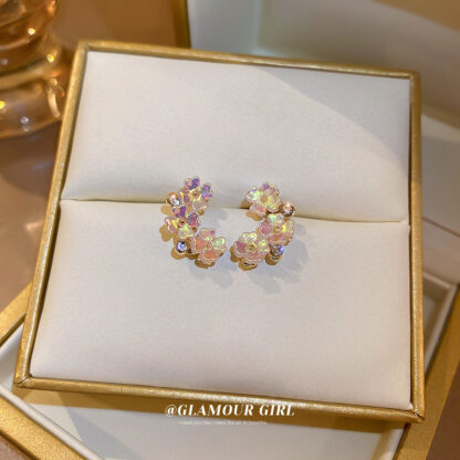 Купить Silver Needle Color Light Flower Rhinestone-Embedded Earrings Korean Design Sense Fashion Trending Temperament Earrings Niche Fairy eardrop