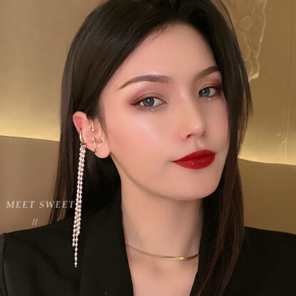 Купить Korean Fashion Pearl Diamond Tassel Single Ear Hanging Ear Studs Super Girl Graceful Earring Gap Former Red Style Long Earrings