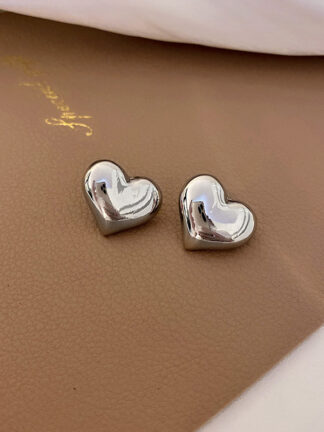 Купить 925 Silver Needle Korean Dongdaemun Fashion Personality Metal Heart Stud Earrings Internet Influencer Cold Style Ear Rings Female