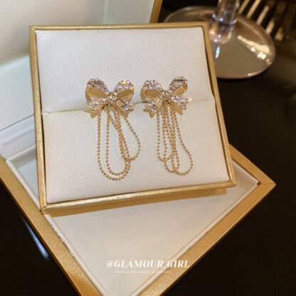 Купить Silver Needle Pearl Diamond Bow Tassel Earrings French Style High-Grade Temperament Beautiful Classic Style eardropfor Women