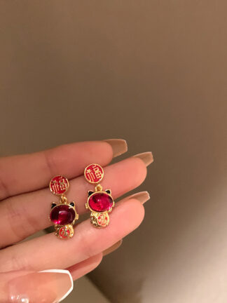 Купить 925 Silver Needle Chinese Style Red Chinese Zodiac Tiger Crystal Earrings New Year Interesting Text Earrings Online Influencer eardrop Wome