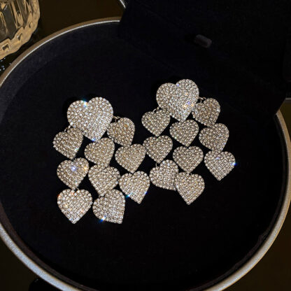 Купить Silver Stud Rhinestone-Encrusted Heart-Shaped Tassel Earrings Fashion European and American Style Exaggerated Heavy Industry Earrings Gracef