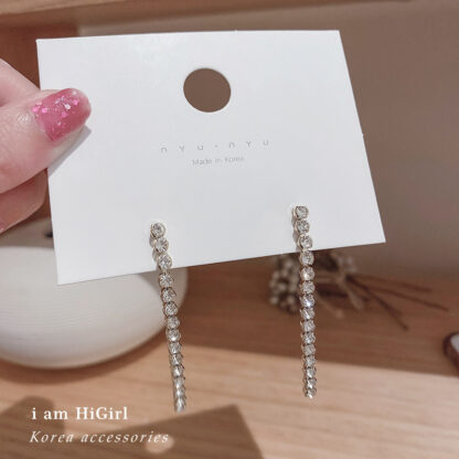 Купить Gold Plated 925 Silver Needle Korean Dongdaemun Diamond-Embedded Long Earrings Simple Temperament Eardrops Lady Style Earrings