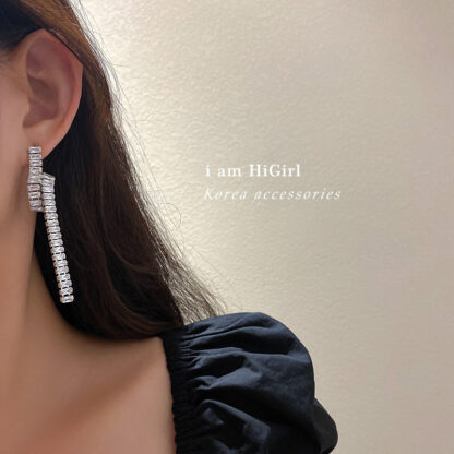 Купить 925 Silver Needle Korean Dongdaemun Geometric Zircon Tassel Earrings Graceful Online Influencer Fashion Earrings Personalized eardrop Women