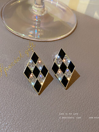 Купить 925 Silver Needle Korean 2021 Simple Personality Diamond Diamond Design Sense Earrings Fashion Advanced Eardrops