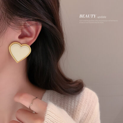 Купить 925 Silver Needle Paint Love Heart Stud Earrings Womens Exquisite Exaggerated High-Grade Earrings Korean Autumn and Winter New Graceful Earr