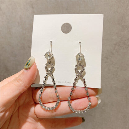 Купить Diamond Water Drop 8-Shaped Earrings Korean Fashionable Long Earrings Personalized Niche Design eardrop for Women Wholesale