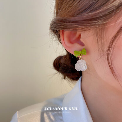 Купить Silver Needle Acrylic Bow Flower Earrings Korean Personality High Sense Ins Hipster Style All Match eardrop