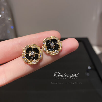 Купить 925 Silver Needle Double-Layer Diamond Flower Earrings Spring Ins Simple Dripping Stud Earrings Internet Celebrity Small Fashion eardrop fo