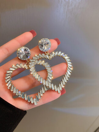 Купить 925 Silver Needle European and American Zircon with Diamond Love Heart Earrings High-Key Dignified Eardrops Internet Celebrity All-Match Fas