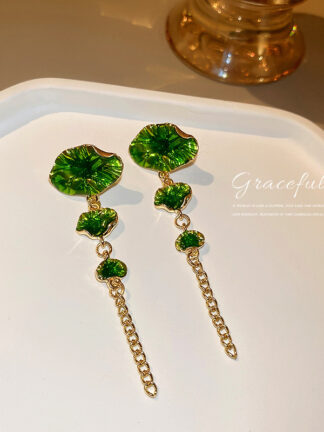 Купить 925 Silver Needle Chinese Long High Profile Elegant Dripping Oil Green Lotus Leaf Earrings Mori Style eardrop for Summer Wom