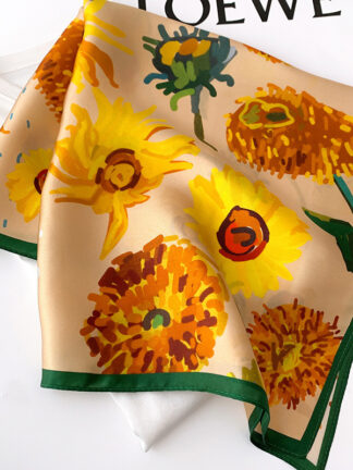 Купить Silk Scarf Autumn New Mulberry Silk Small Square Towel Korean Fashion Womens Sunflower Vintage