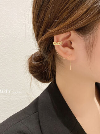 Купить 925 Silver Stud Rhinestone-Encrusted C- Shaped Ear Lines Ear Clips One-Piece Single Earrings Korean Ins Cold Style High-Grade eardrop for W