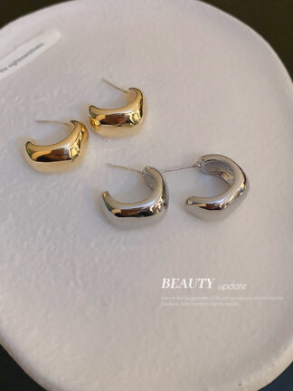 Купить Gold Plated 925 Silver Needle C- Shaped Earrings Korean Ins Minority Simple Stud Earrings Graceful Personality High-Grade eardrop