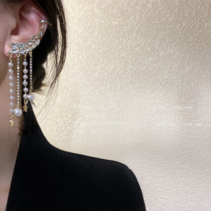 Купить 925 Silver Stud Rhinestone-Encrusted Pearl Tassel Eardrops Ear Clip Retro Internet-Famous Elegant Earrings Fashion Star Earrings Women