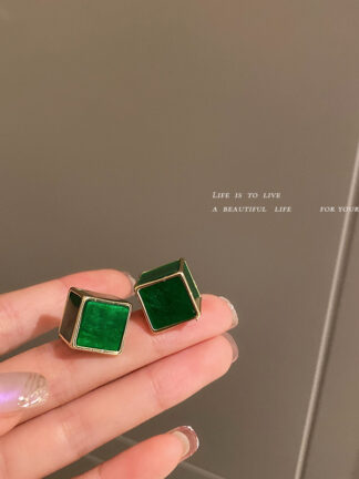 Купить 925 Silver Needle Three-Dimensional Geometric Square Stud Earrings Korean Stylish and Simple Personality Earrings Retro Hong Kong Style Grac