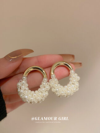 Купить Silver Needle Korean Pearl U-Shaped Handbag Earrings Niche Design Personalized Earrings Fashion Trending Graceful eardrop