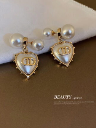 Купить Real Gold Plating 925 Silver Needle Pearl Heart Alphabet Letter Earrings Korean Special Interest Light Luxury Ear Studs Personalized Tempera