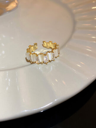 Купить Real Gold Electroplated Korean Zircon Opal Geometric Open Ring Ins Design Sense Affordable Luxury Fashion Ring Bracelet