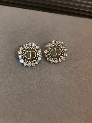 Купить Silver Stud Rhinestone-Encrusted round Ring Earrings Women Fashion Special-Interest Retro Design Ear Studs Personality Minimalist Elegant On