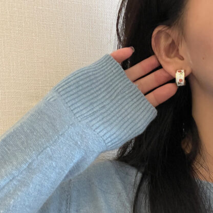 Купить Silver Needle Oil-Spot Glaze Flowers C- Shaped Earrings Retro Chinese Enamel Glaze Simple Stud eardrop Sweet Cool Style Graceful Earr