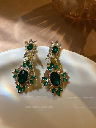 Купить 925 Silver Needle French Diamond Emerald Design Sense Earrings European and American High-Key Dignified Fashion Eardrops Earrings Women