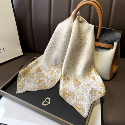 Купить Spring and Autumn Thin Japanese and Korean Sweet Champagne Small Floral Silk Mulberry Silk 70cm Kerchief Scarf Headband Headwear Women