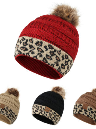Купить Beanie/Skull Caps 2021 European and American Autumn Winter Ladies Leopard Print Warm Knitted Hat Fashion Fur Ball Earlap Woolen Wholesale