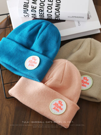 Купить Korean Style Japanese Style Spring Autumn and Winter round Label Letter Curling Woolen Cap Student Couple Outdoor Leisure Warm Knitted Hat N