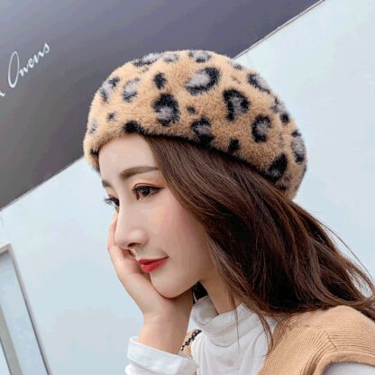 Купить 2021 Japanese and Korean Womens Autumn Winter New Mink Leopard Print Beret Fashion Creative Dome Woolen Trend Girls Cap