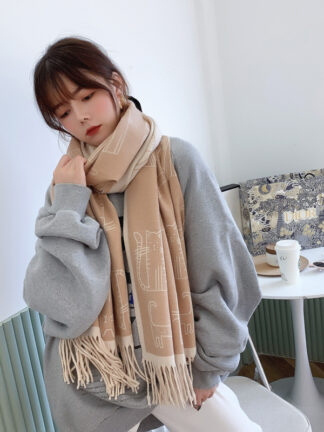 Купить Autumn And Winter New Women S Knitted Warm Kitten Scarf Thickened Wholesale
