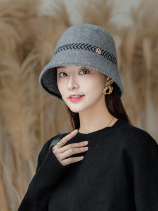 Купить Autumn and winter women's Korean multifunctional wool fisherman Japanese art leisure travel Bucket Hat