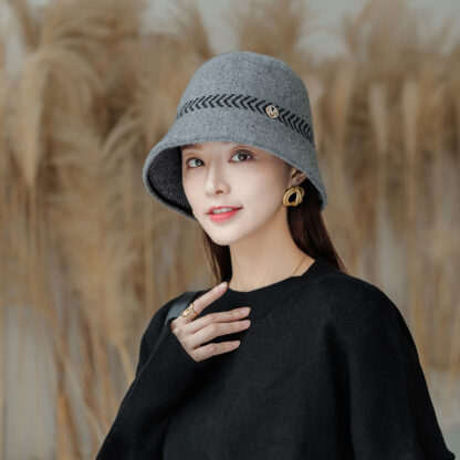 Купить Autumn and winter women's Korean multifunctional wool fisherman Japanese art leisure travel Bucket Hat