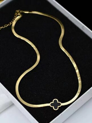 Купить Pendant Necklaces New Titanium Steel Clover like Flat Snake Pendant Japanese Korean Clavicle Chain Exquisite and Versatile Temperament Factory Direc
