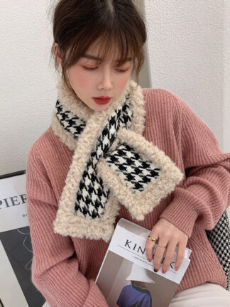 Купить Womens Autumn and Winter Cross Scarf Japanese Style Fresh Patch Letters Warm Houndstooth All-Matching Short Scarf No. 6