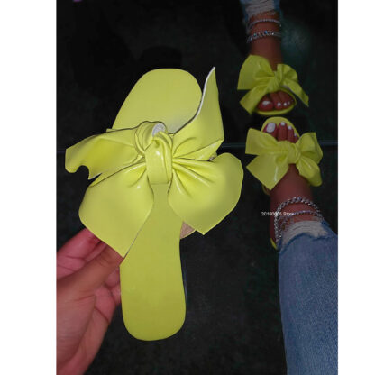 Купить 2021 summer new style outdoor flat female slippers Fashion sexy Roman style bow solid color all-match Plus Size Beach Slipper