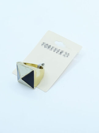 Купить Black and white pyramid ring The European American style accessories wholesale and retail can be customized production